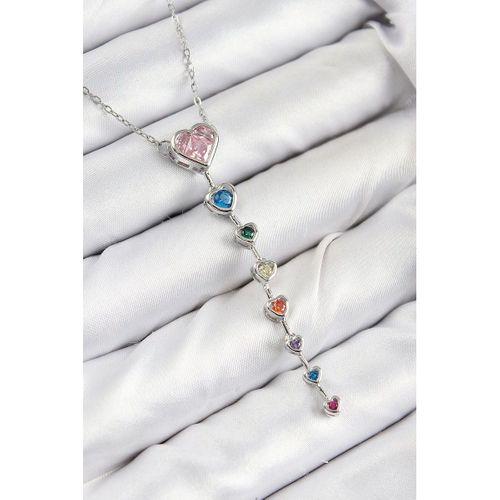 Pirinç Renkli Zirkon Taşlı Kalp Model Gümüş Renk Kadın Y Kolye