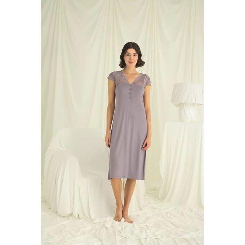 Kolu Omzu Ve Yakası Dantelli Önü Düğmeli Gecelik