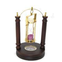 Pirinç Kum Saati Ve Pusula