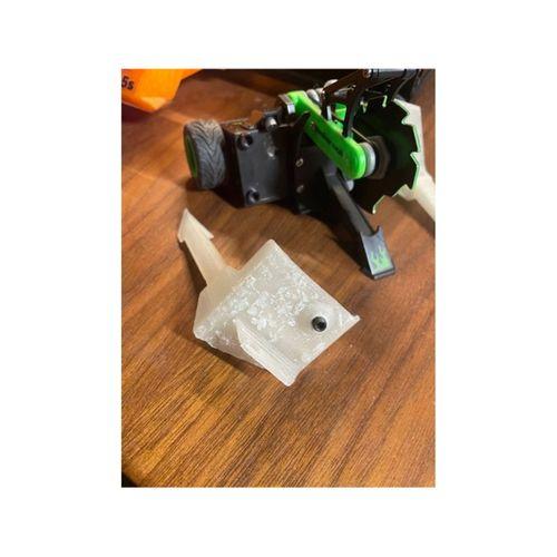 Hexbug Battlebot Sawblaze Yedek Ön Panel ve Kol (Bu ürün Sadece Plastik parçadır - Almadan Önce Soru Sorabilirsiniz)