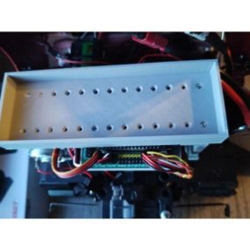 - Tamiya Kamyonu için Pil Kutusu (Bu ürün Sadece Plastik parçadır - Almadan Önce Soru Sorabilirsiniz)