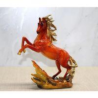 Polyester Gold Detaylı Şahlanmış At Figürü