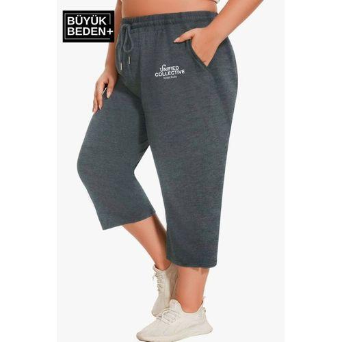 Kadın Büyük Beden Unified Collective Baskılı Standart &Regular Kalıp Şort SPR25BSRK088