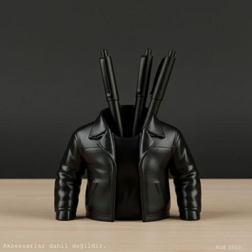 Siyah Ceket Tasarımlı Kalemlik Masaüstü Plastik Düzenleyici