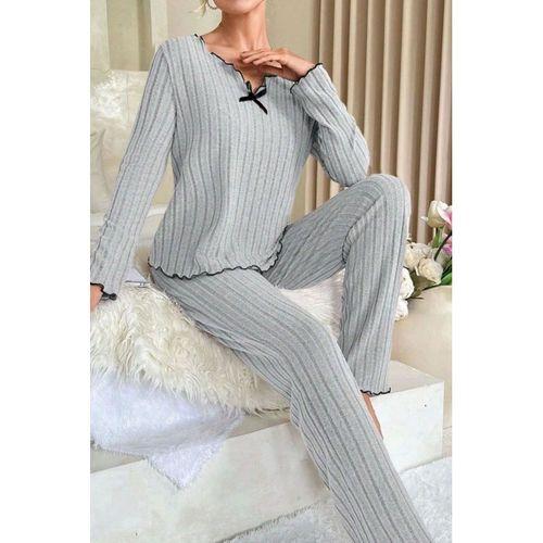 Kadın Gri Çizgili Fiyonk Detaylı Uzun Kollu Mevsimlik Pijama Takımı Premium Ev Giyim