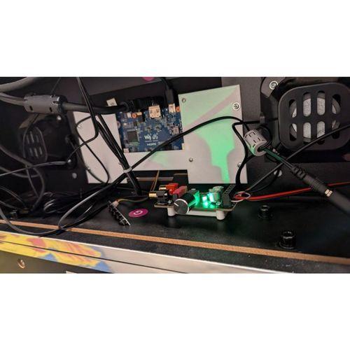 Mini Amplifikatör PCB Montaj Aparatı – 3D Baskı Elektronik Tutucu (Bu ürün Sadece Plastik parçadır - Almadan Önce Soru Sorabilirsiniz)