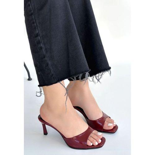 Ribay Bordo Rugan Topuklu Terlik