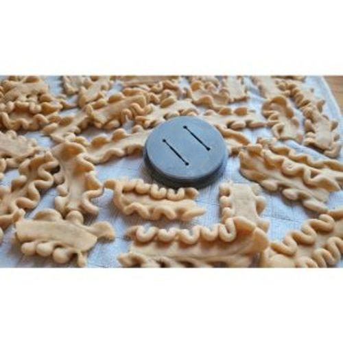 KitchenAid Makarna Şekillendirme Reginette (Bu ürün Sadece Plastik parçadır - Almadan Önce Soru Sorabilirsiniz)