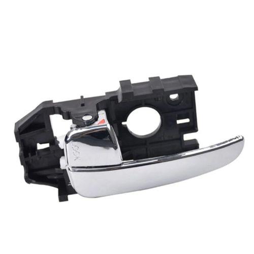 Hyundai̇ Elantra Ön İç Sol Kapi Kolu Ni̇kelajli  03-06 12038-D2021