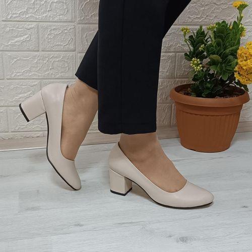 Fiyra 7028 Bej Renk 5cm Kare Topuklu Bayan Stiletto Ayakkabı