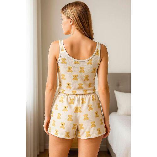 Beyaz Üstüne Ayıcık Desenli Askılı Şortlu Pijama Takımı