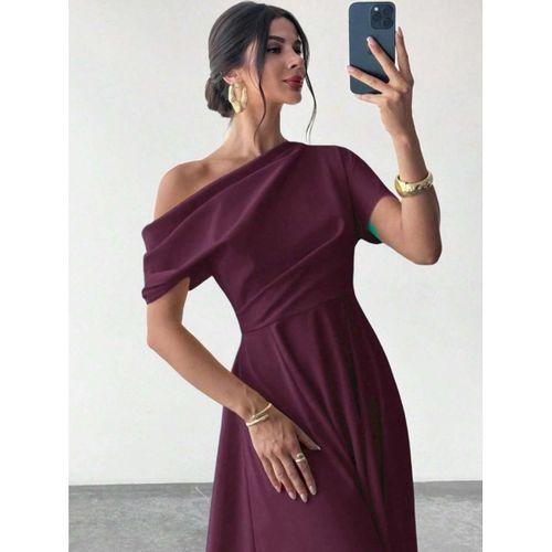 Kadın Omuzdan Açık Kısa Kollu Omuzdan Pileli Uzun Janjan Krep Elbise