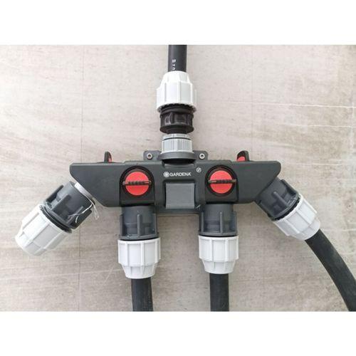 Gardena 4'lü Dağıtıcı Duvar Montajı (Bu ürün Sadece Plastik parçadır - Almadan Önce Soru Sorabilirsiniz)