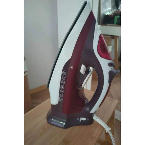 Modern Tasarım 2200w Dayanıklı Buharlı Seramik Kaplama Ütü Yeni Nesil