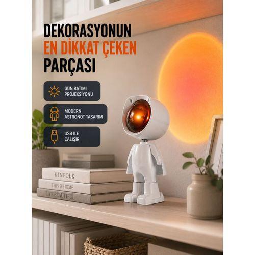 Gün Batımı Efekti Sunan Astronot Led Masa Lambası Yeni Nesil