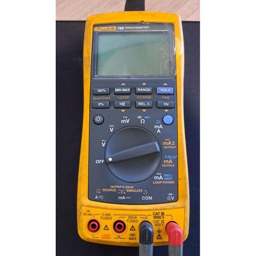 Fluke 789 Manyetik Kayış Tutucu - 6907992