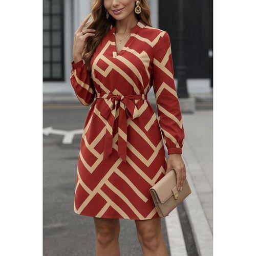 Kadın Uzun Kollu V Yakalı Desenli Belinde Kuşaklı Dalgıç Elbise