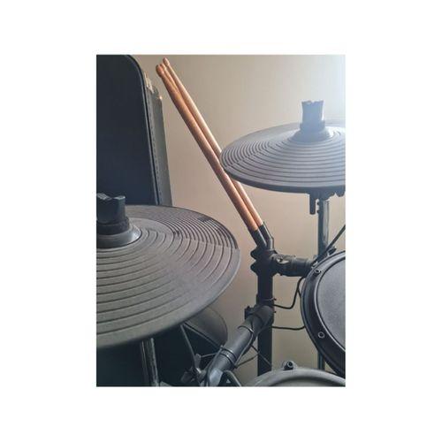 Davul Çubukları Desteği Alesis Davulları için (Bu ürün Sadece Plastik parçadır - Almadan Önce Soru Sorabilirsiniz)