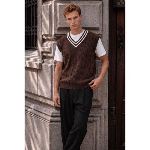 Oxford Relaxed Fit Şerit Yakalı Saç Örgülü V Yaka Erkek Triko Süveter - Kahve