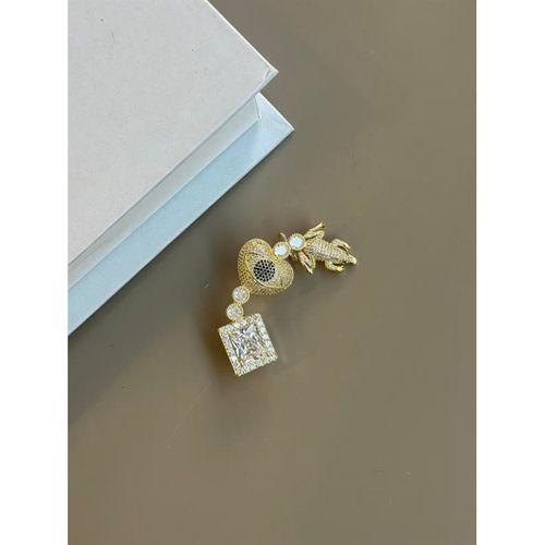 Taşlı Kıkırdak Küpe - Altın