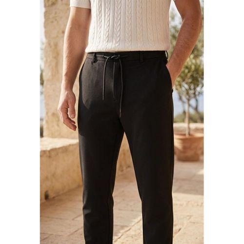 Brent Havuç Kesim Hürrem Kumaş Boyfriend Kalıp Jogger Erkek Pantolon - Siyah