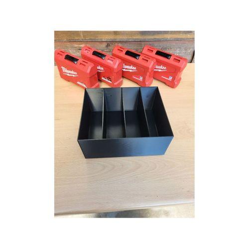 Milwaukee Tripod Lamba Kancası – 3D Baskı Askı Aparatı (Bu ürün Sadece Plastik parçadır - Almadan Önce Soru Sorabilirsiniz)