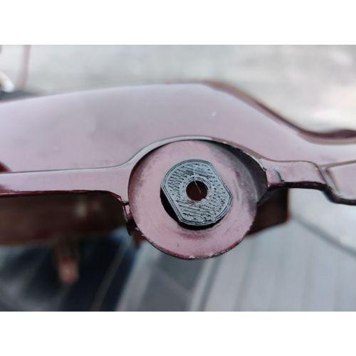 Honda CX500 ve Diğerleri İçin Yan Panel Grometi (Bu ürün Sadece Plastik parçadır - Almadan Önce Soru Sorabilirsiniz)