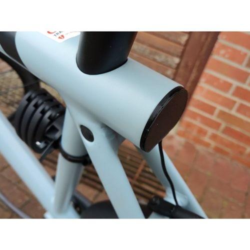 Vanmoof S3 Sepetli Arka Aydınlatma Kapağı (Bu ürün Sadece Plastik parçadır - Almadan Önce Soru Sorabilirsiniz)