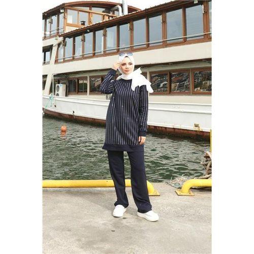 Çizgili Taş Desenli O Yaka İkili Tesettür Eşofman Takımı - 71187.015 - Lacivert