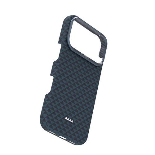 Apple iPhone 17 Pro Max Kılıf M-safe Şarj Özellikli Raptic Aramid Skin Origin Serisi Karbon Kapak