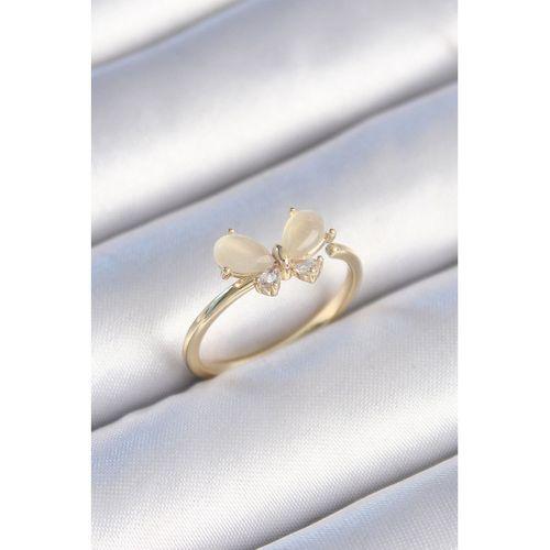 Pirinç Gold Renk Beyaz Mineli Zirkon Taşlı Kelebek Model Kadın Yüzük