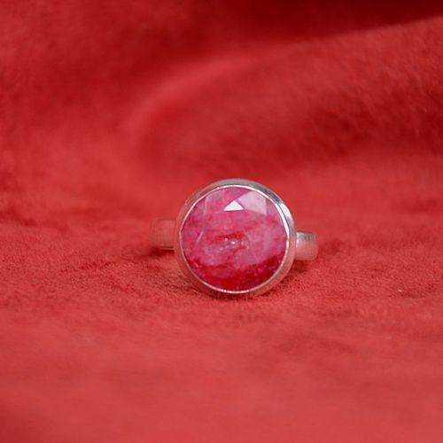 Yakut Taşlı Gümüş  Sadem Yüzük