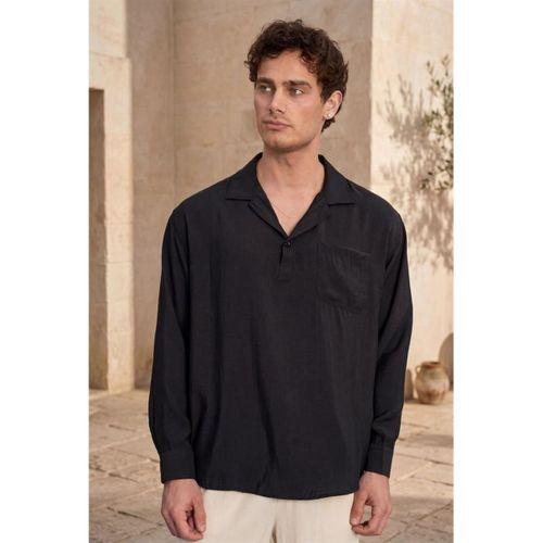 Sartre Apaş Yaka Tek Cepli İnce Modal Kumaş Oversize Uzun Kollu Yazlık Gömlek - Siyah