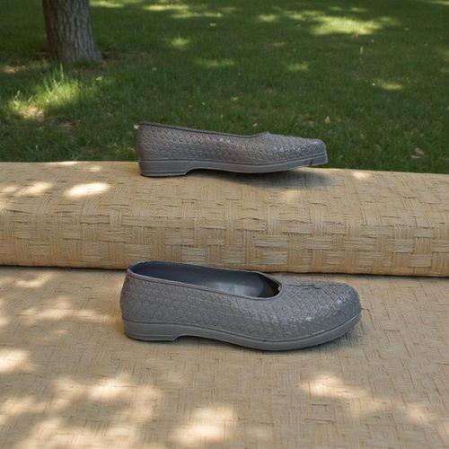 Fiyra Makosen Gri Plastik Naylon Bayan Ayakkabı