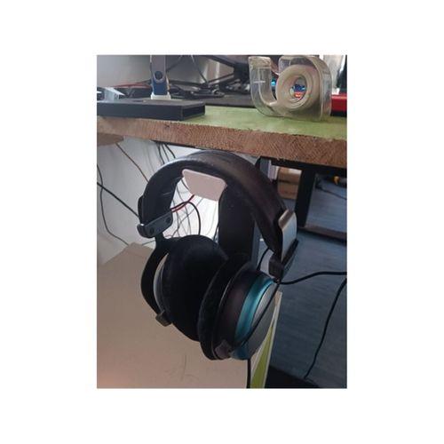 Uzatılabilir Kulaklık Tutucu (Bu ürün Sadece Plastik parçadır - Almadan Önce Soru Sorabilirsiniz)