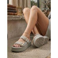 Yazlık Kadın Krem Platform Taban Tokalı Terlik