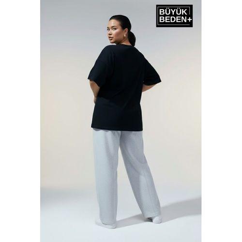 Büyük Beden Kadın Basic Tişört – Pamuklu Düz T-Shirt 3XL-6XL SPR26BTSK510