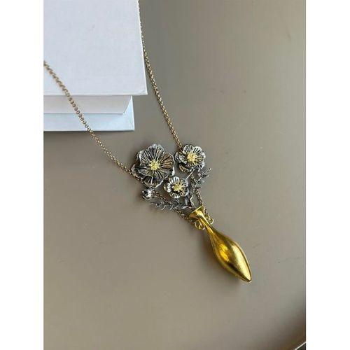 Vazodaki Çiçekler Kolye - Altın