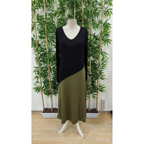 Kadın Uzun Kollu V Yakalı Blok Desenli Viskon Elbise