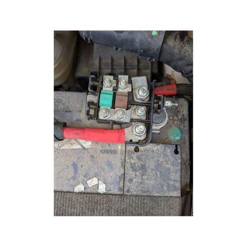 Pil Pozitif Terminal Kapağı (Bu ürün Sadece Plastik parçadır - Almadan Önce Soru Sorabilirsiniz)