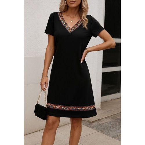 Kadın Kısa Kollu V Yakalı Etnik Desen şerit Detaylı Viskon Elbise
