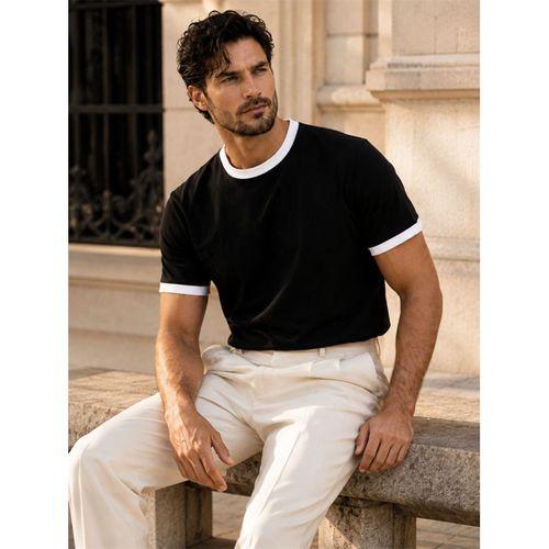Capra Yaka Kol Biyeli Basic Pamuk Likralı İki İplik Erkek T-Shirt - Siyah