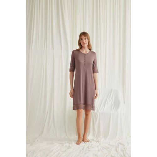 Dantel Detaylı Kısa Kollu Ve Önü Düğmeli Gecelik