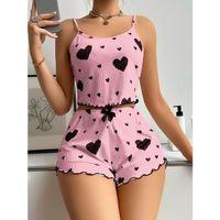 Pamuklu Pembe Üstüne Siyah Kalp Desenli Askılı Fitilli Şortlu Pijama Takımı