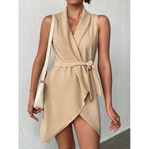 Kruvaze Yaka Kuşaklı Krep Kumaş Elbise