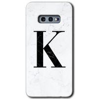 Samsung Galaxy S10e HD Baskılı Kılıf + 9D Tam Ekran Koruyucu - Beyaz Mermer Desenli K Harfi