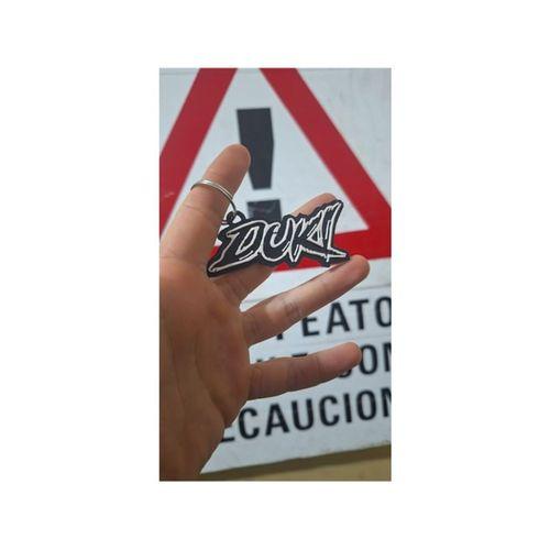 Duki Anahtarlık 3D Baskı (Bu ürün Sadece Plastik parçadır - Almadan Önce Soru Sorabilirsiniz)