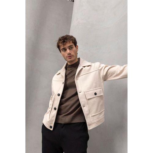 Gaspar Düğmeli Kaşe Ceket Bej  - Fincher Yarım Balıkçı Kazak Kahve - Akira Örme Pike Kumaş Pantolon Siyah