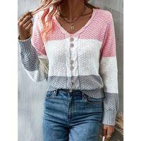 Kadın Uzun Kollu V Yakalı önden Düğmeli çok Renkli Bluz