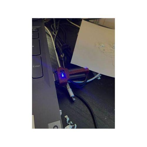 Ender 3 USB Aparat Tutucu (Bu ürün Sadece Plastik parçadır - Almadan Önce Soru Sorabilirsiniz)